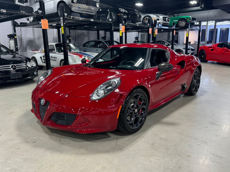 Alfa Romeo 4C's photo